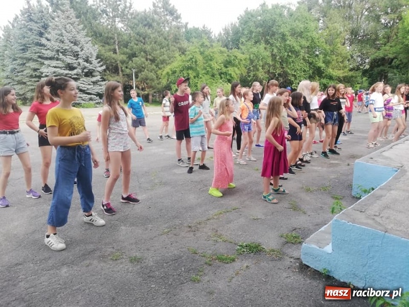 Zdjęcie w galerii na portalu naszraciborz.pl: Uczniowie z Raciborza z wizytą w Horishni Plavni wiadomości z regionu