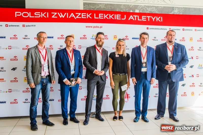 Zdjęcie w galerii na portalu naszraciborz.pl: Raciborska królowa lekkiej atletyki życzyła dobrych wyników [FOTO i WIDEO] wiadomości z regionu