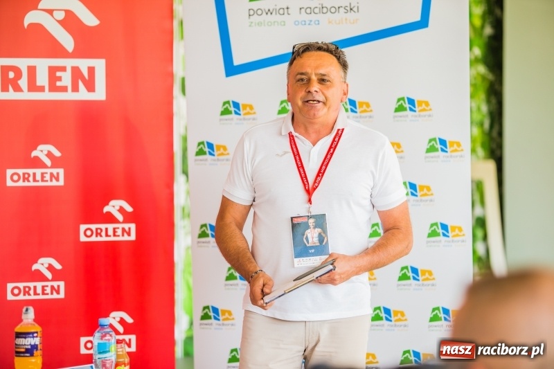 Zdjęcie w galerii na portalu naszraciborz.pl: Raciborska królowa lekkiej atletyki życzyła dobrych wyników [FOTO i WIDEO] wiadomości z regionu