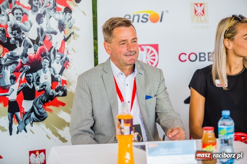 Zdjęcie w galerii na portalu naszraciborz.pl: Raciborska królowa lekkiej atletyki życzyła dobrych wyników [FOTO i WIDEO] wiadomości z regionu