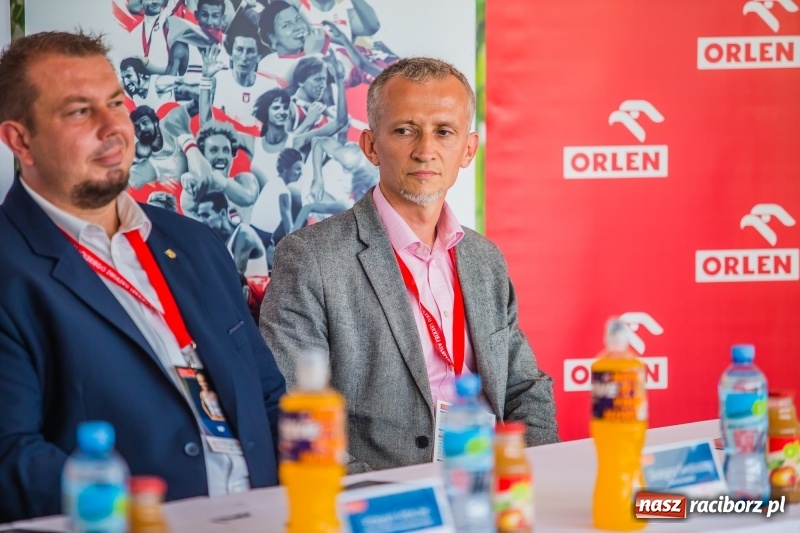 Zdjęcie w galerii na portalu naszraciborz.pl: Raciborska królowa lekkiej atletyki życzyła dobrych wyników [FOTO i WIDEO] wiadomości z regionu