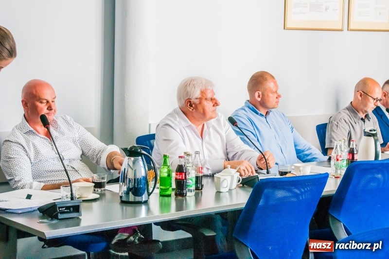 Zdjęcie w galerii na portalu naszraciborz.pl: Pierwsze posiedzenie rady gospodarczej przy prezydencie  wiadomości z regionu