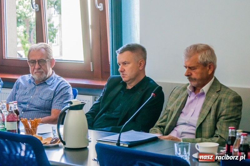 Zdjęcie w galerii na portalu naszraciborz.pl: Pierwsze posiedzenie rady gospodarczej przy prezydencie  wiadomości z regionu