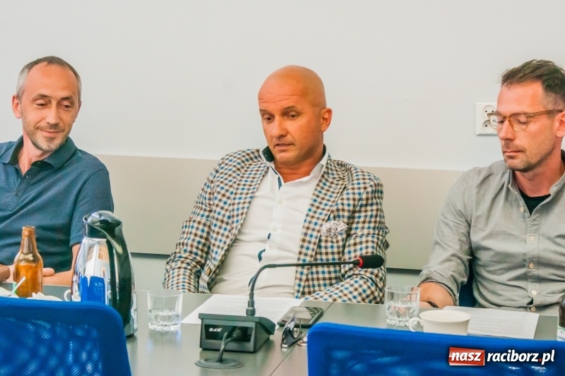 Zdjęcie w galerii na portalu naszraciborz.pl: Pierwsze posiedzenie rady gospodarczej przy prezydencie  wiadomości z regionu