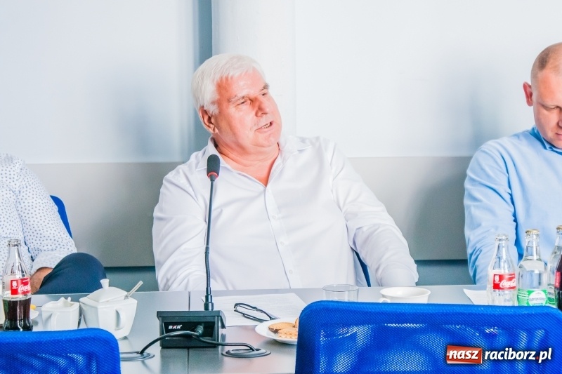 Zdjęcie w galerii na portalu naszraciborz.pl: Pierwsze posiedzenie rady gospodarczej przy prezydencie  wiadomości z regionu