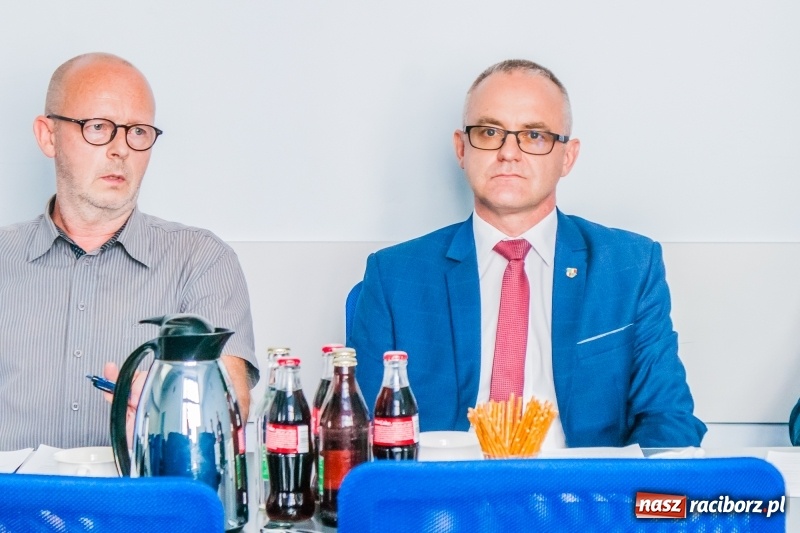 Zdjęcie w galerii na portalu naszraciborz.pl: Pierwsze posiedzenie rady gospodarczej przy prezydencie  wiadomości z regionu
