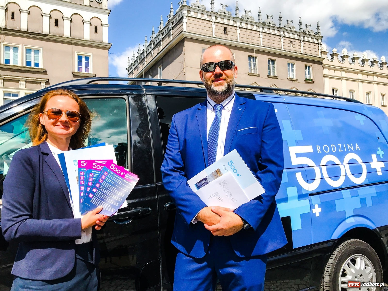 Zdjęcie w galerii na portalu naszraciborz.pl: Połowa raciborzan już złożyła wnioski, ale wciąż są pytania [FOTO i WIDEO] wiadomości z regionu