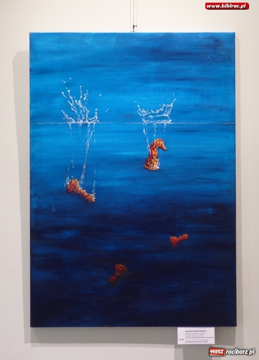 Zdjęcie w galerii na portalu naszraciborz.pl: Barwy lata w raciborskiej bibliotece wiadomości z regionu