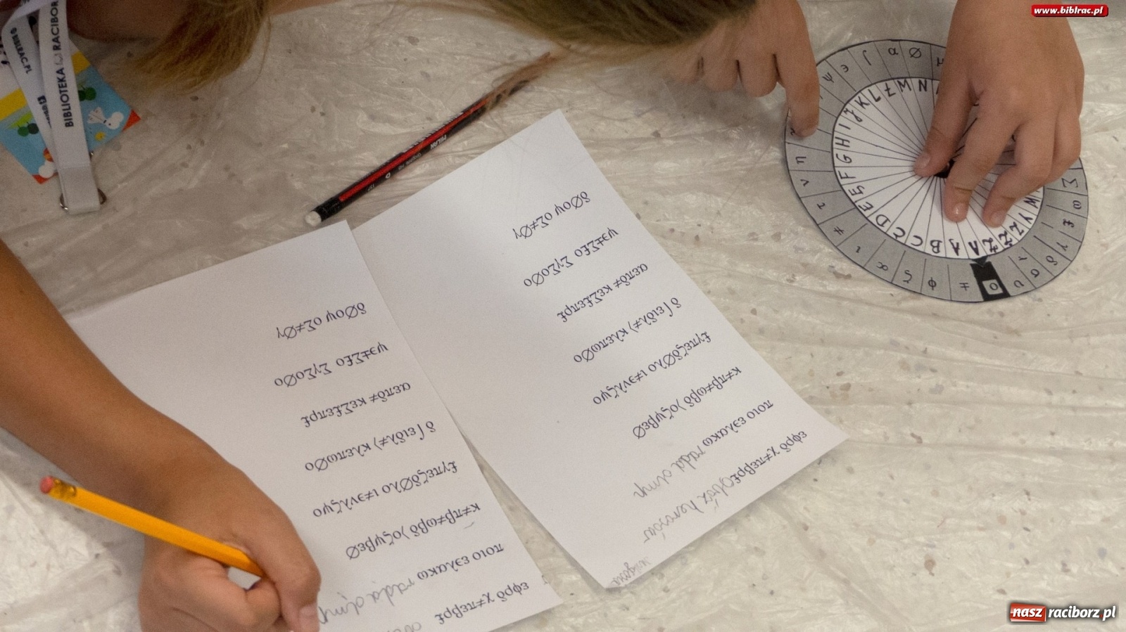 Zdjęcie w galerii na portalu naszraciborz.pl: Uczestnicy Lata z biblioteką w Obozie Herosów wiadomości z regionu