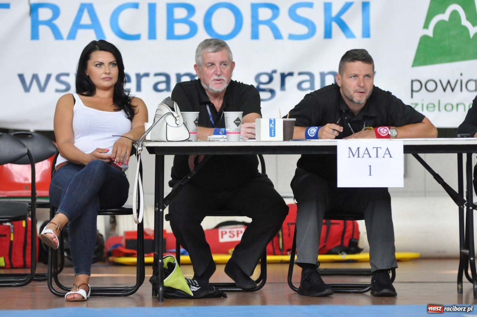 Zdjęcie w galerii na portalu naszraciborz.pl: W Arenie Rafako trwają Mistrzostwa Polski w zapasach wiadomości z regionu