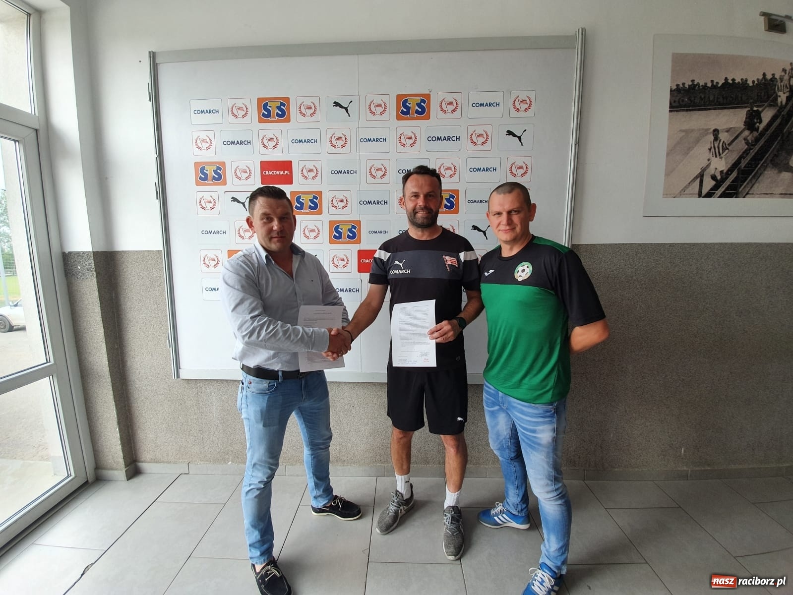 Zdjęcie w galerii na portalu naszraciborz.pl: LKS 05 Tworków partnerem Akademii Mistrzów Cracovia wiadomości z regionu