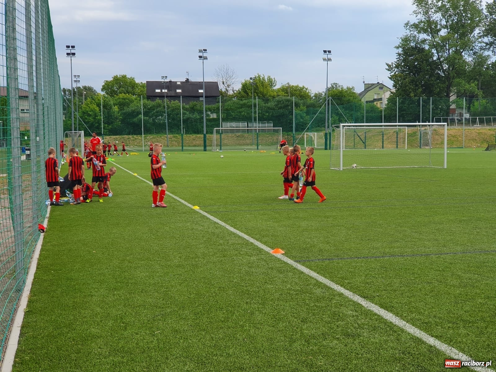 Zdjęcie w galerii na portalu naszraciborz.pl: LKS 05 Tworków partnerem Akademii Mistrzów Cracovia wiadomości z regionu