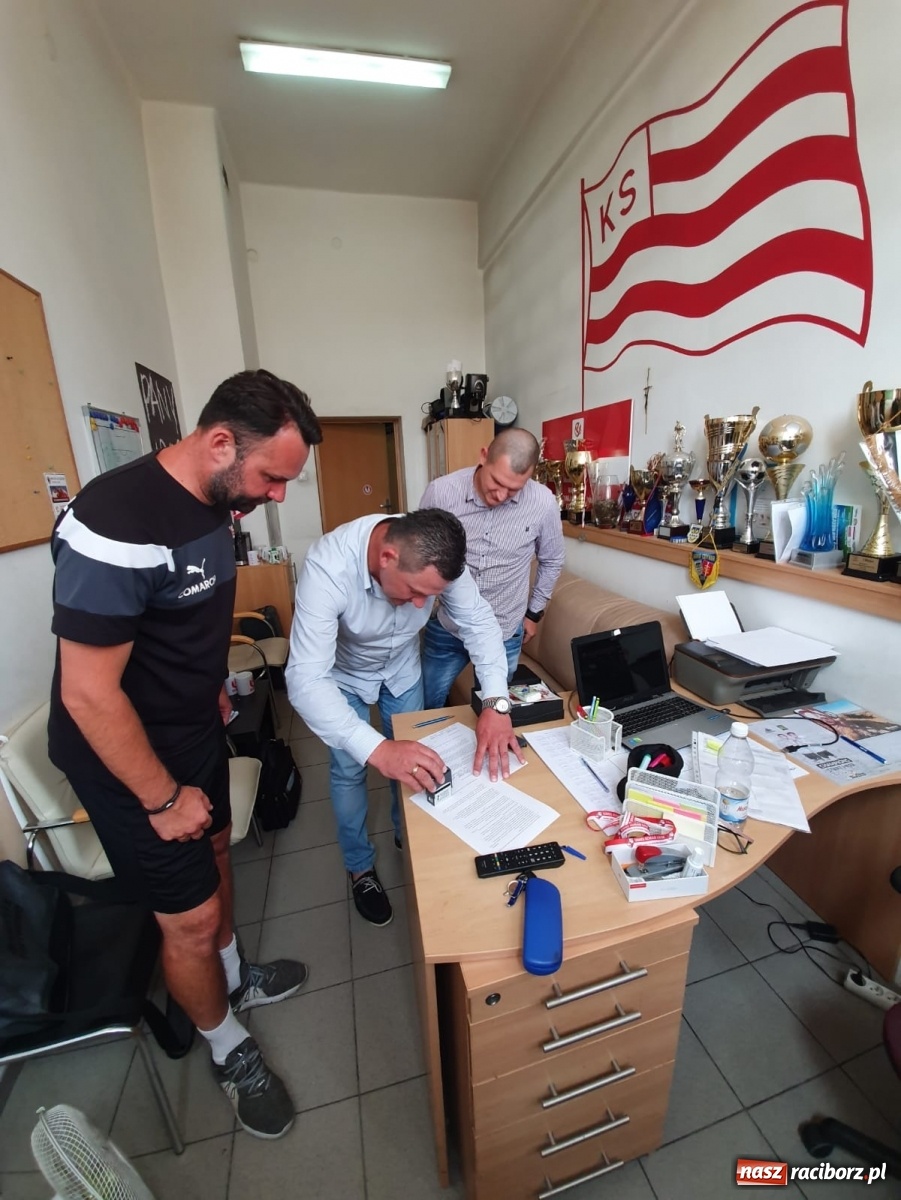 Zdjęcie w galerii na portalu naszraciborz.pl: LKS 05 Tworków partnerem Akademii Mistrzów Cracovia wiadomości z regionu