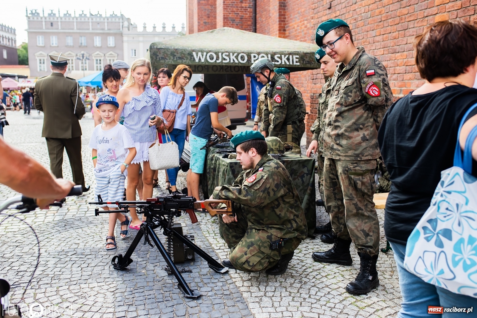 Zdjęcie w galerii na portalu naszraciborz.pl: Marszałek Józef Piłsudski odwiedził Racibórz [FOTO i WIDEO] wiadomości z regionu