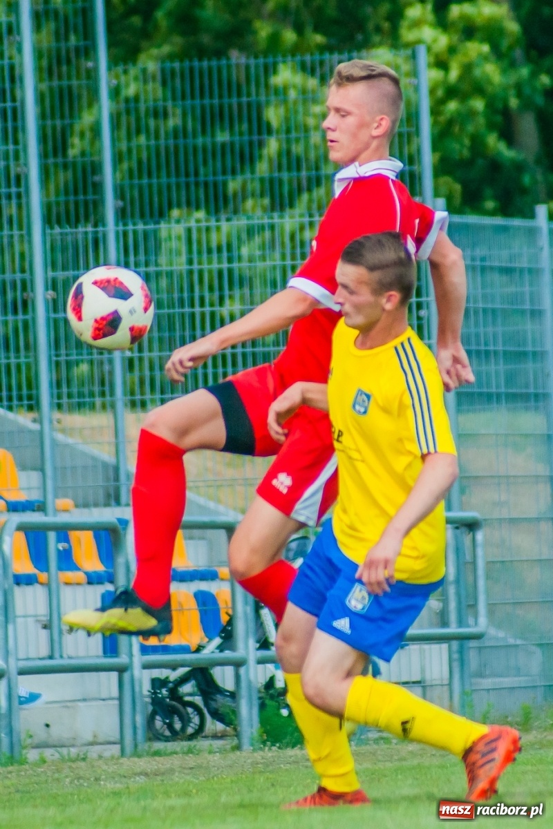 Zdjęcie w galerii na portalu naszraciborz.pl: Fani Stali pokonali swych idoli [FOTO] wiadomości z regionu