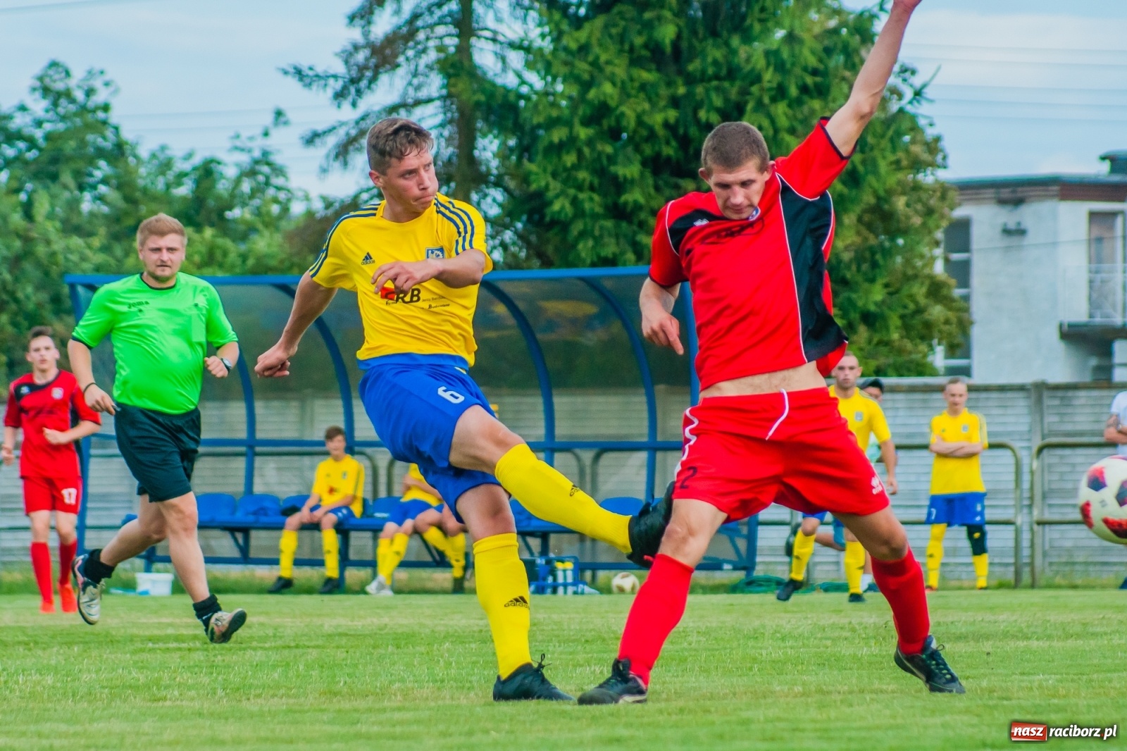 Zdjęcie w galerii na portalu naszraciborz.pl: Fani Stali pokonali swych idoli [FOTO] wiadomości z regionu