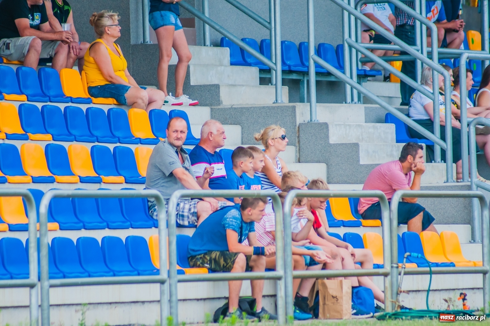 Zdjęcie w galerii na portalu naszraciborz.pl: Fani Stali pokonali swych idoli [FOTO] wiadomości z regionu