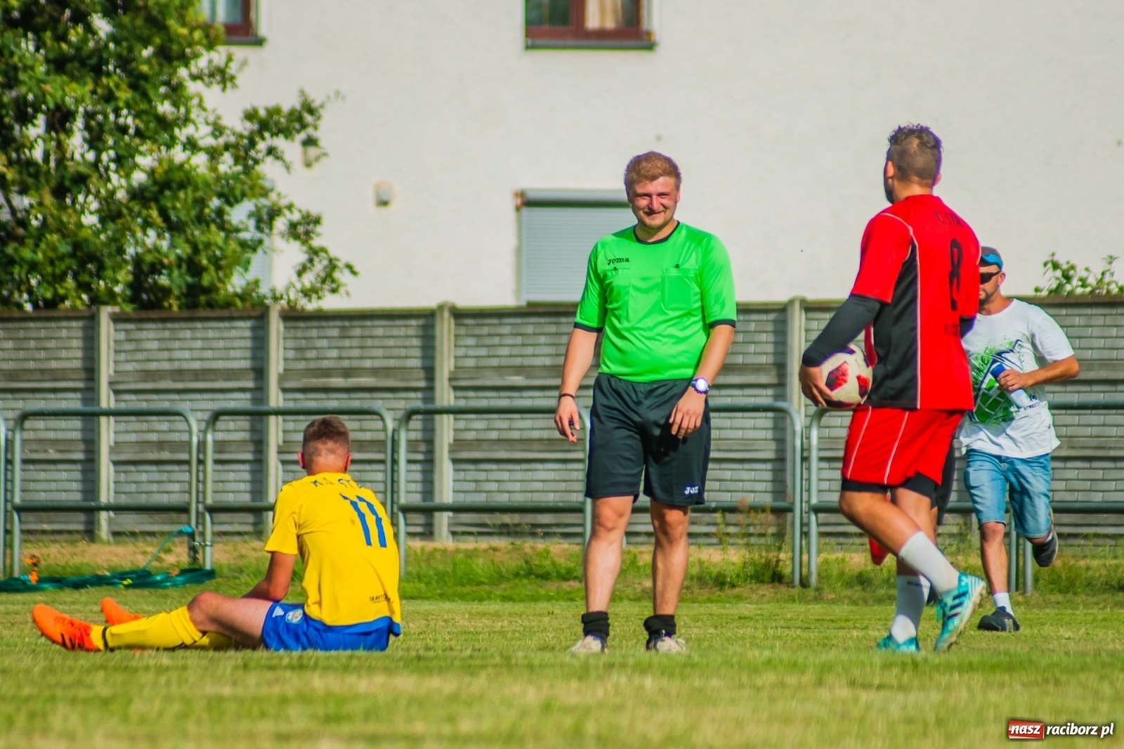 Zdjęcie w galerii na portalu naszraciborz.pl: Fani Stali pokonali swych idoli [FOTO] wiadomości z regionu