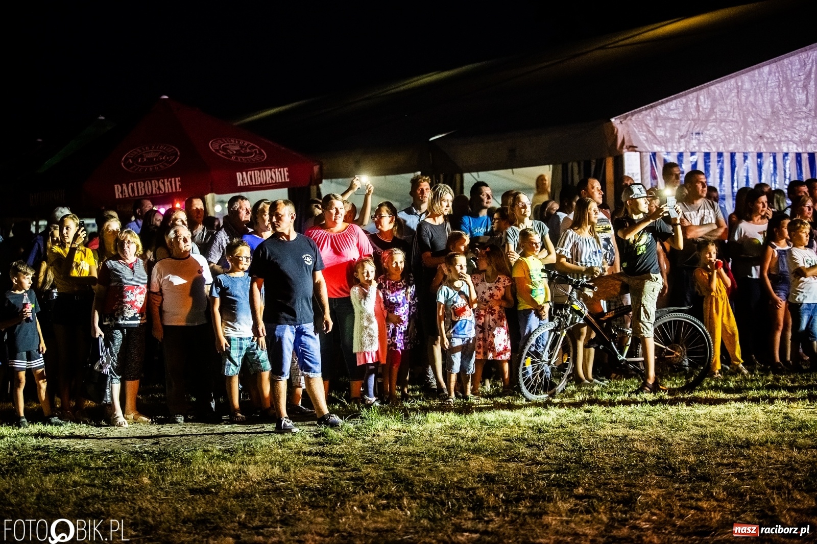 Zdjęcie w galerii na portalu naszraciborz.pl: Obchody 130-lecia OSP Krzanowice - pokazy nocne wiadomości z regionu