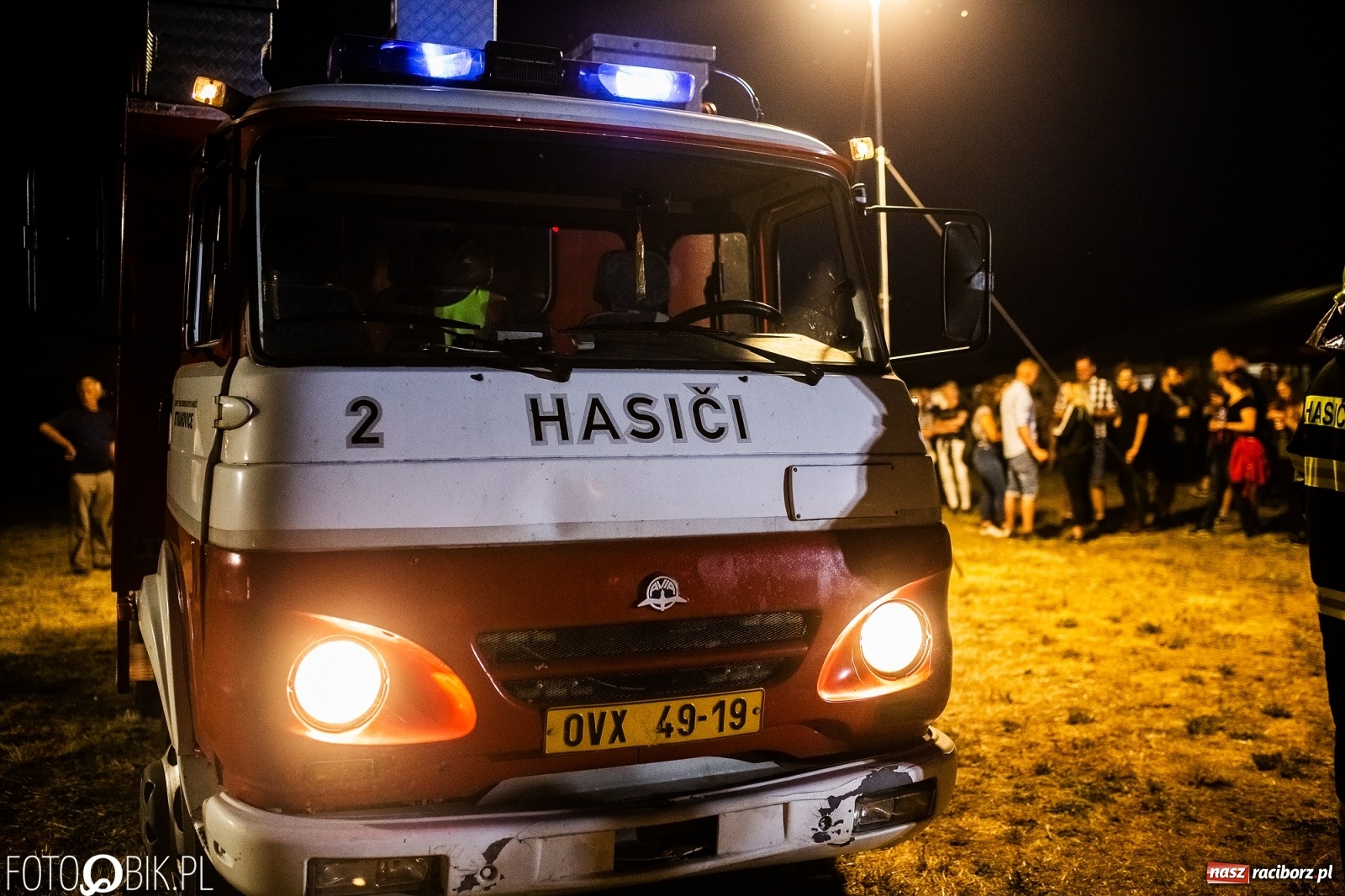 Zdjęcie w galerii na portalu naszraciborz.pl: Obchody 130-lecia OSP Krzanowice - pokazy nocne wiadomości z regionu