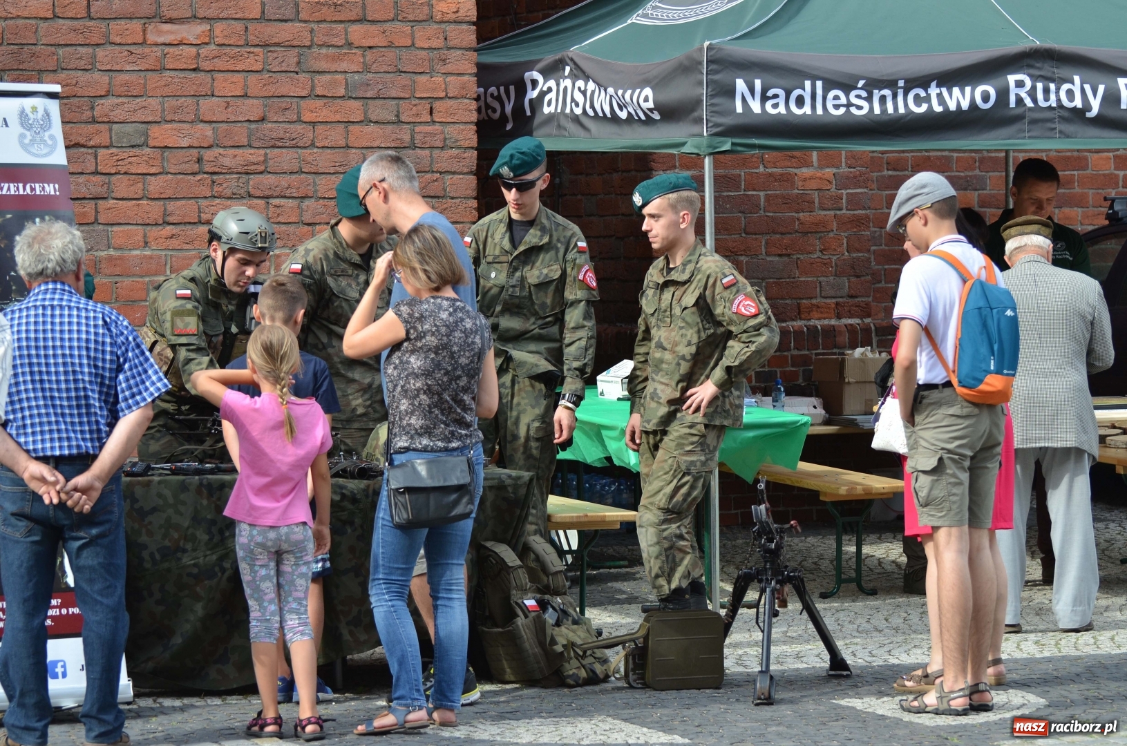 Zdjęcie w galerii na portalu naszraciborz.pl: Pomiędzy piknikiem a historią. Czy Piłsudski rzeczywiście był w Raciborzu? wiadomości z regionu