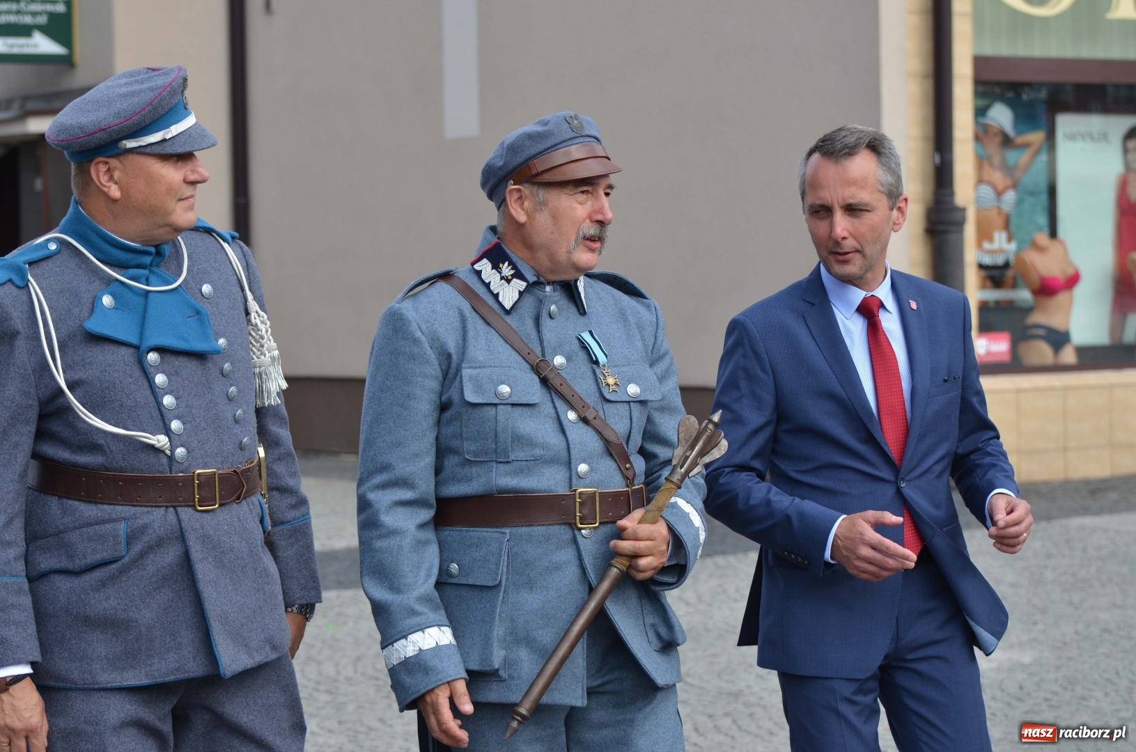 Zdjęcie w galerii na portalu naszraciborz.pl: Pomiędzy piknikiem a historią. Czy Piłsudski rzeczywiście był w Raciborzu? wiadomości z regionu