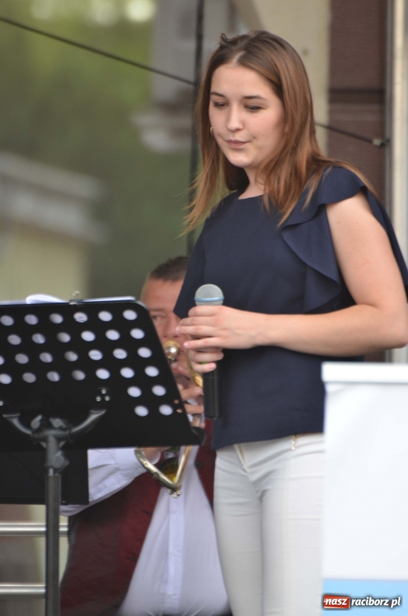 Zdjęcie w galerii na portalu naszraciborz.pl: Pomiędzy piknikiem a historią. Czy Piłsudski rzeczywiście był w Raciborzu? wiadomości z regionu