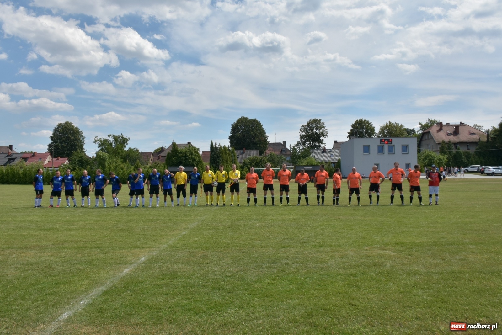Zdjęcie w galerii na portalu naszraciborz.pl: Oldboje zagrali o Puchar Wójta Krzyżanowic [FOTO] wiadomości z regionu