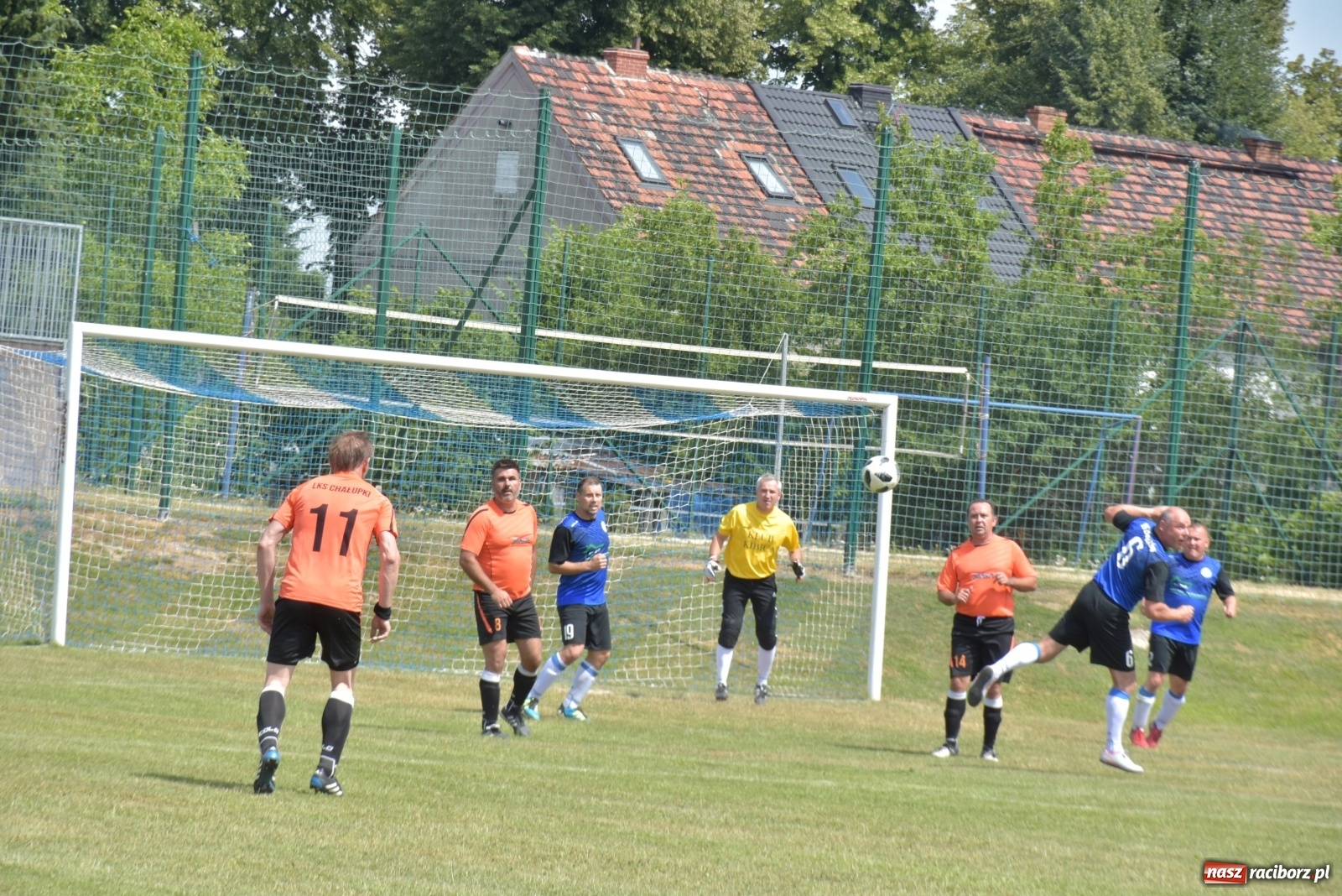 Zdjęcie w galerii na portalu naszraciborz.pl: Oldboje zagrali o Puchar Wójta Krzyżanowic [FOTO] wiadomości z regionu