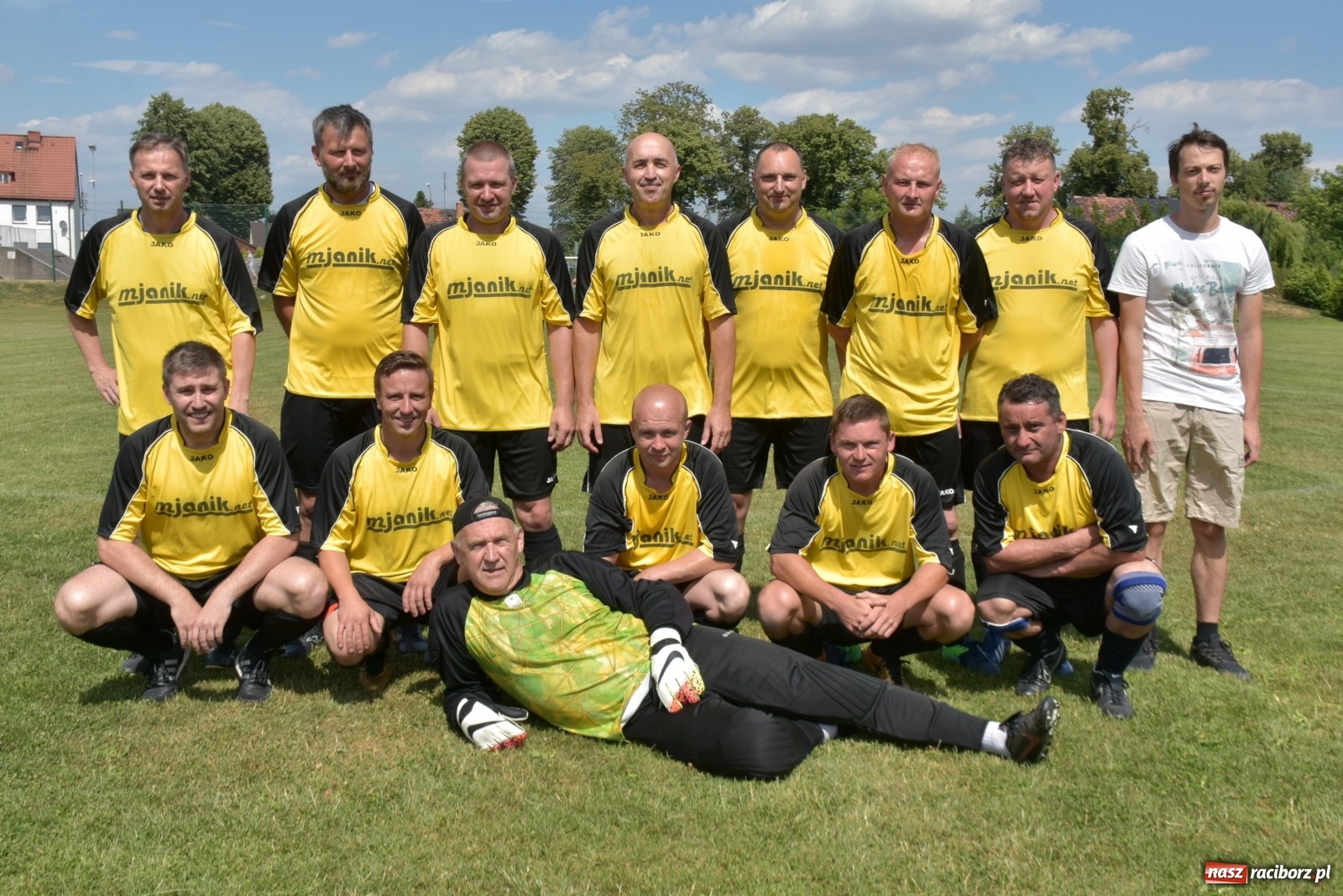 Zdjęcie w galerii na portalu naszraciborz.pl: Oldboje zagrali o Puchar Wójta Krzyżanowic [FOTO] wiadomości z regionu