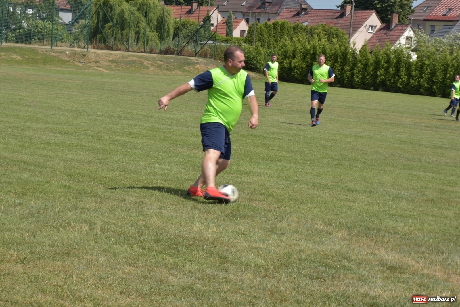 Zdjęcie w galerii na portalu naszraciborz.pl: Oldboje zagrali o Puchar Wójta Krzyżanowic [FOTO] wiadomości z regionu