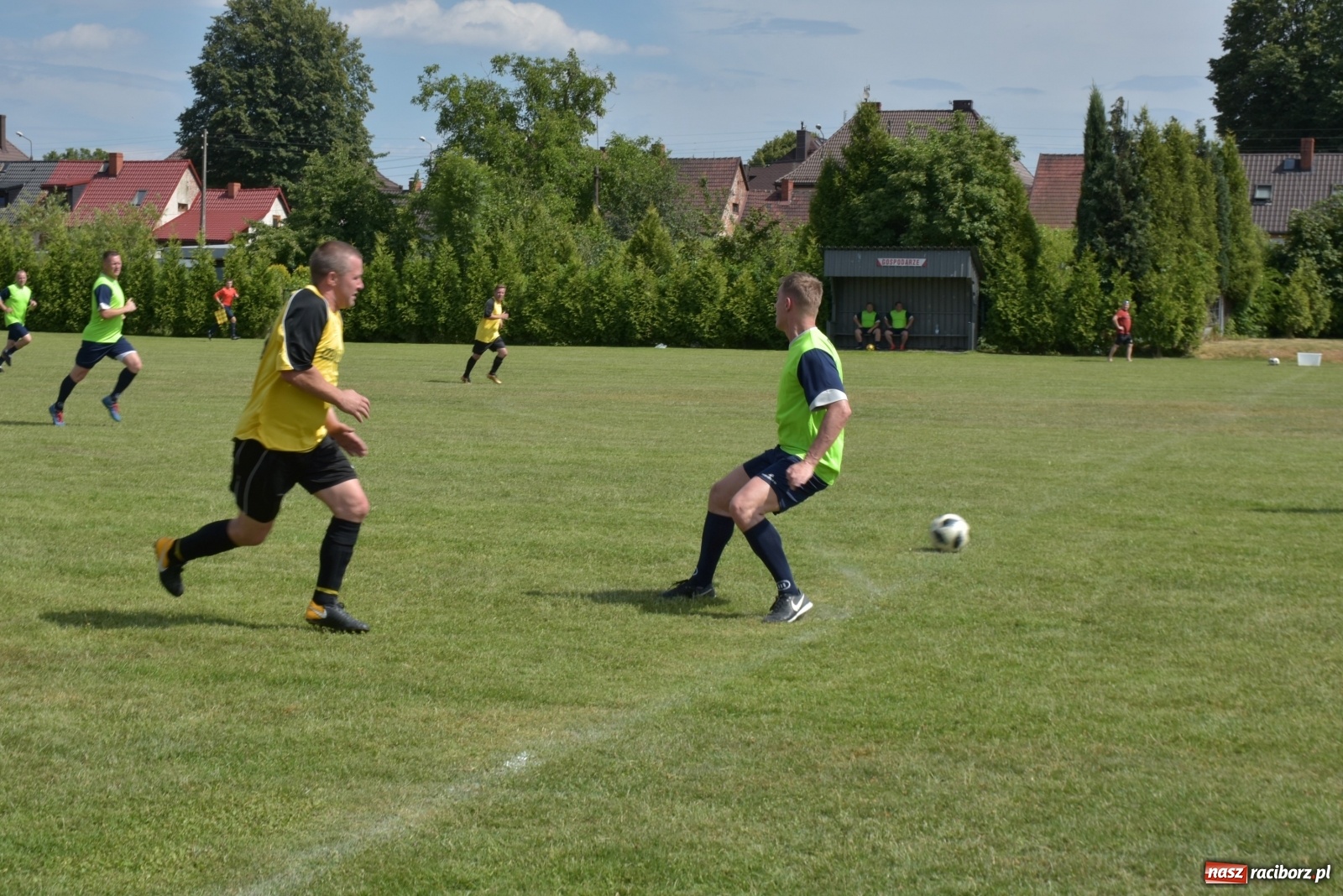 Zdjęcie w galerii na portalu naszraciborz.pl: Oldboje zagrali o Puchar Wójta Krzyżanowic [FOTO] wiadomości z regionu