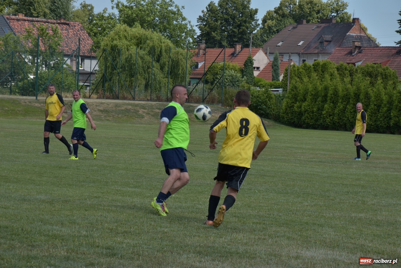 Zdjęcie w galerii na portalu naszraciborz.pl: Oldboje zagrali o Puchar Wójta Krzyżanowic [FOTO] wiadomości z regionu