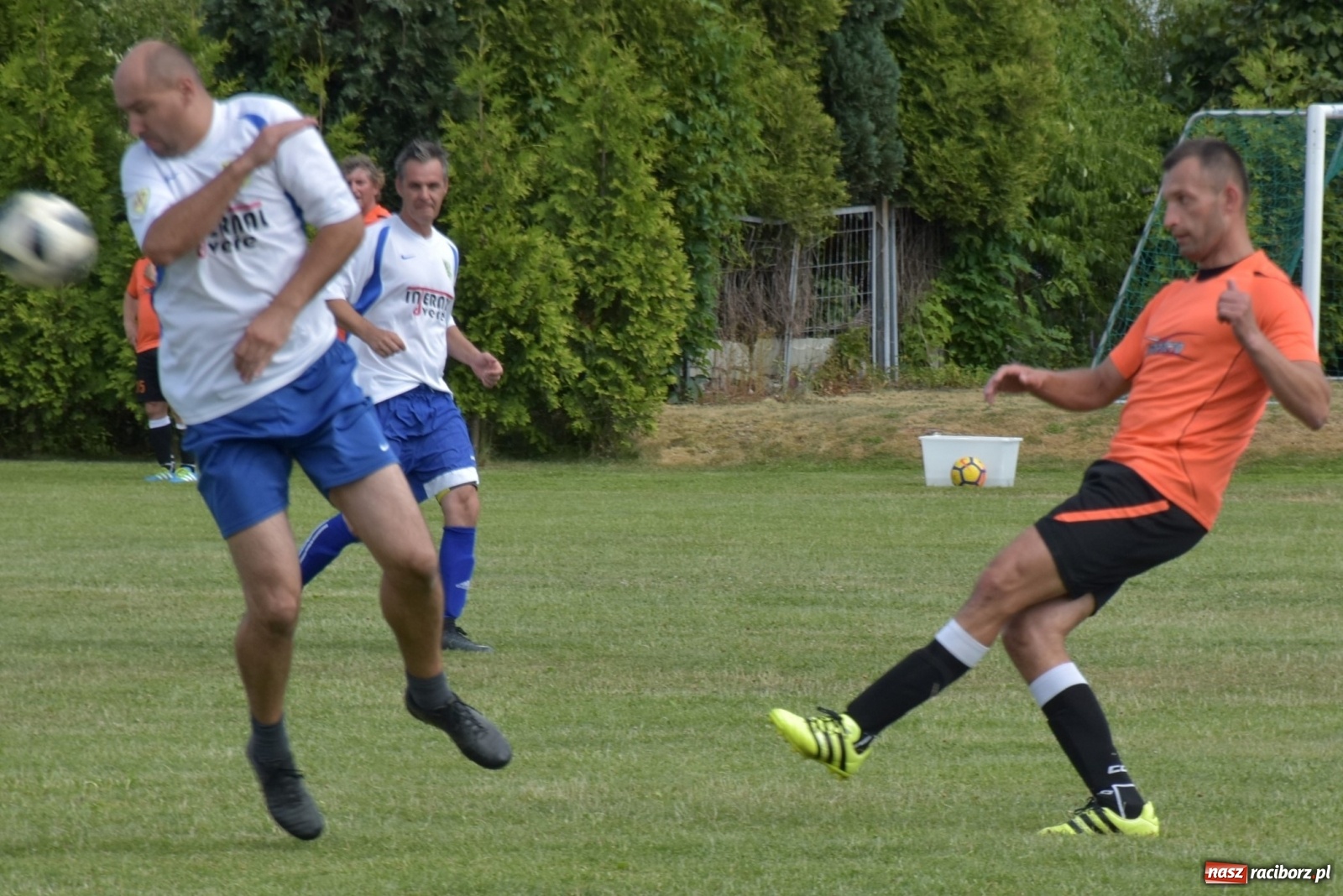Zdjęcie w galerii na portalu naszraciborz.pl: Oldboje zagrali o Puchar Wójta Krzyżanowic [FOTO] wiadomości z regionu