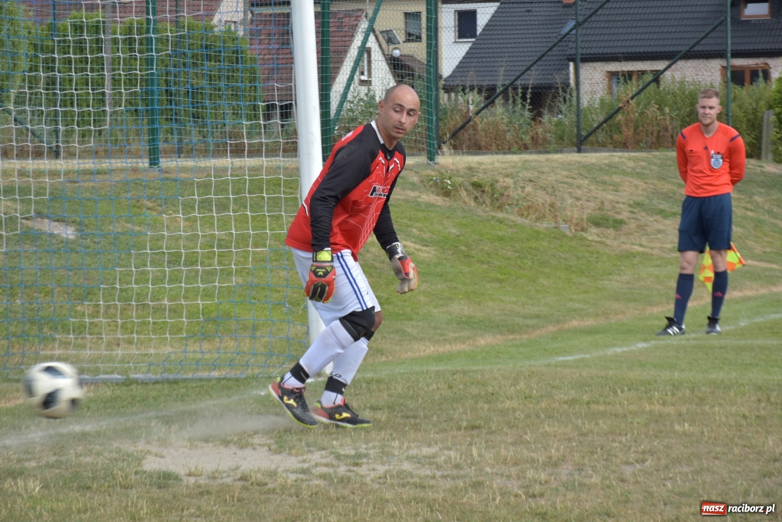 Zdjęcie w galerii na portalu naszraciborz.pl: Oldboje zagrali o Puchar Wójta Krzyżanowic [FOTO] wiadomości z regionu