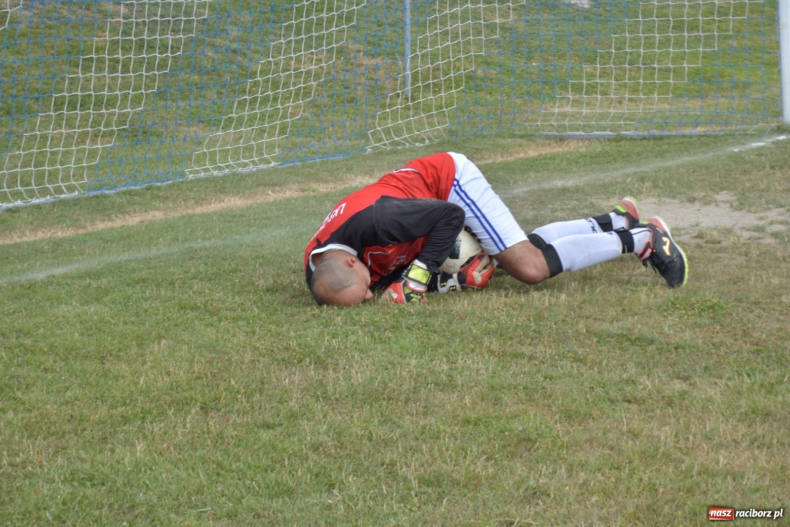Zdjęcie w galerii na portalu naszraciborz.pl: Oldboje zagrali o Puchar Wójta Krzyżanowic [FOTO] wiadomości z regionu