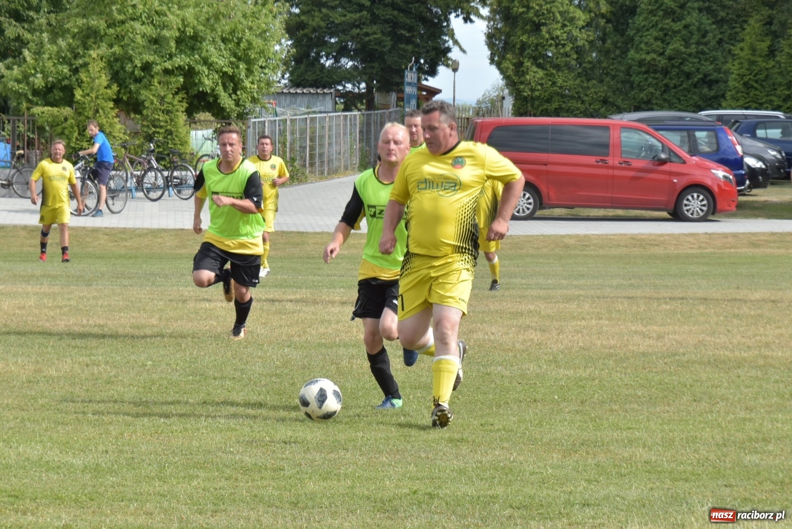 Zdjęcie w galerii na portalu naszraciborz.pl: Oldboje zagrali o Puchar Wójta Krzyżanowic [FOTO] wiadomości z regionu