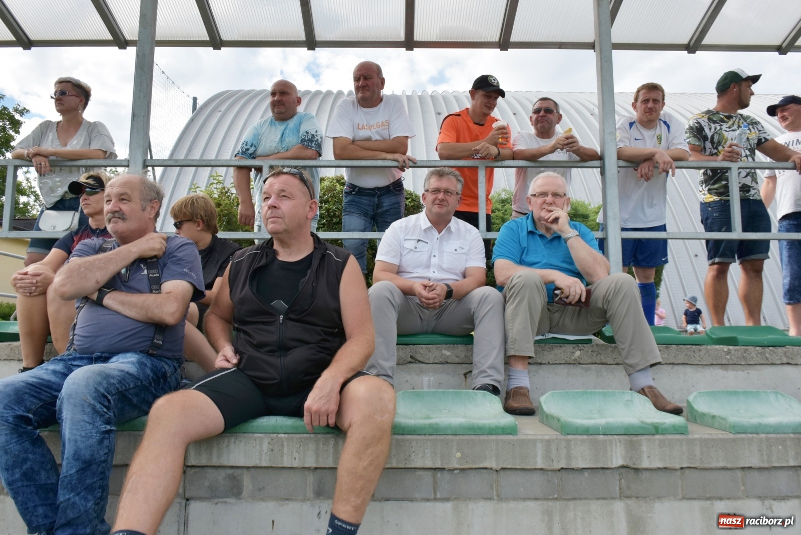Zdjęcie w galerii na portalu naszraciborz.pl: Oldboje zagrali o Puchar Wójta Krzyżanowic [FOTO] wiadomości z regionu