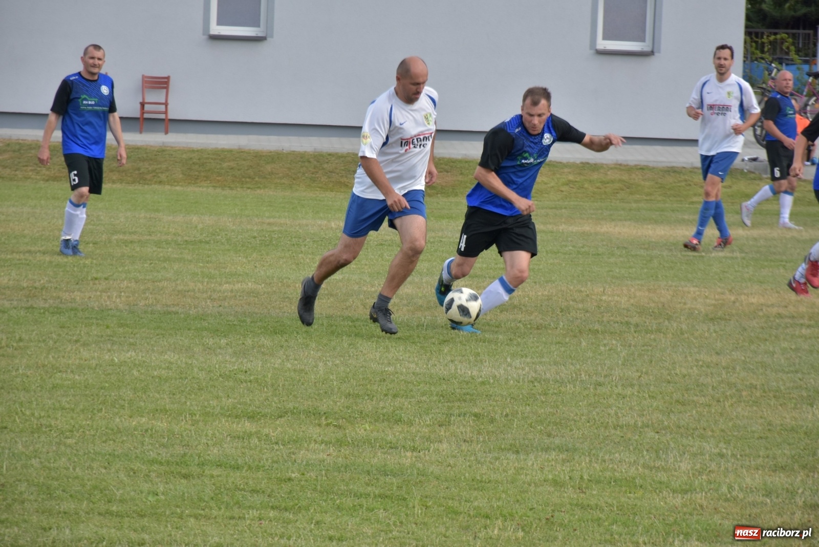 Zdjęcie w galerii na portalu naszraciborz.pl: Oldboje zagrali o Puchar Wójta Krzyżanowic [FOTO] wiadomości z regionu