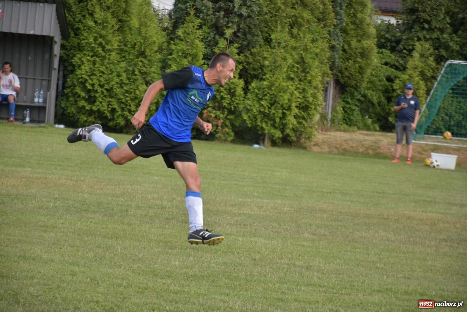 Zdjęcie w galerii na portalu naszraciborz.pl: Oldboje zagrali o Puchar Wójta Krzyżanowic [FOTO] wiadomości z regionu