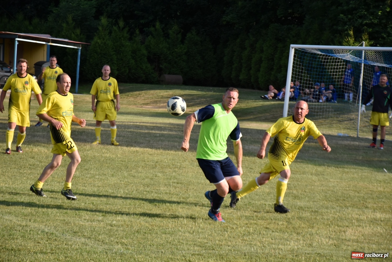 Zdjęcie w galerii na portalu naszraciborz.pl: Oldboje zagrali o Puchar Wójta Krzyżanowic [FOTO] wiadomości z regionu