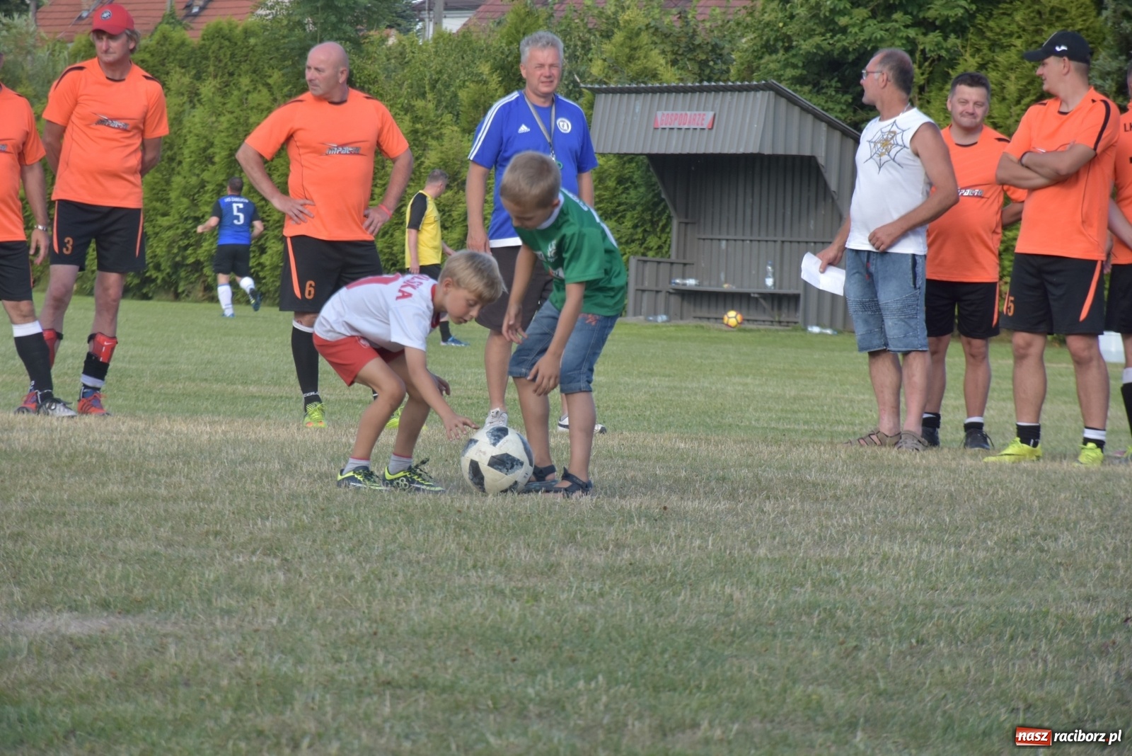 Zdjęcie w galerii na portalu naszraciborz.pl: Oldboje zagrali o Puchar Wójta Krzyżanowic [FOTO] wiadomości z regionu