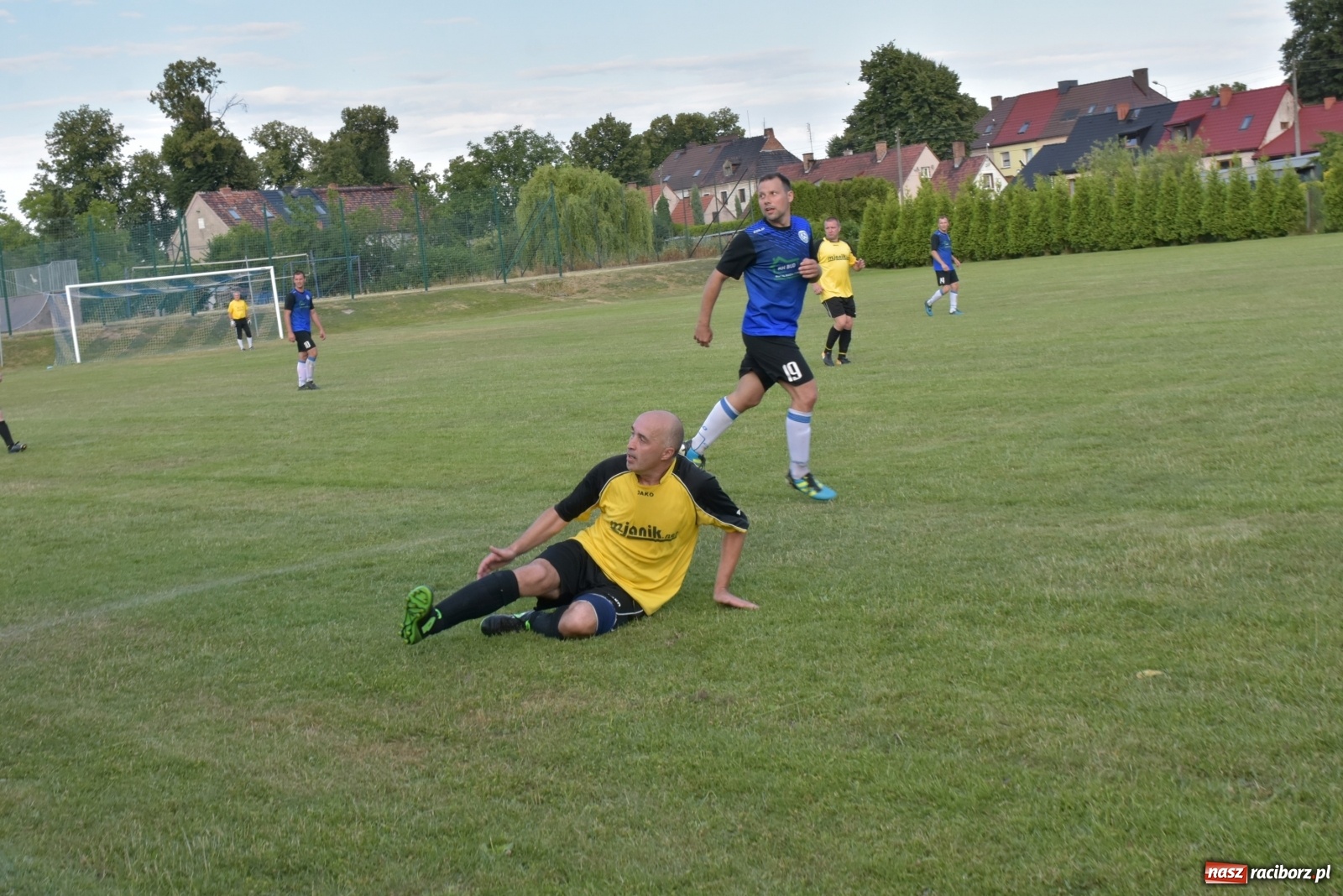 Zdjęcie w galerii na portalu naszraciborz.pl: Oldboje zagrali o Puchar Wójta Krzyżanowic [FOTO] wiadomości z regionu