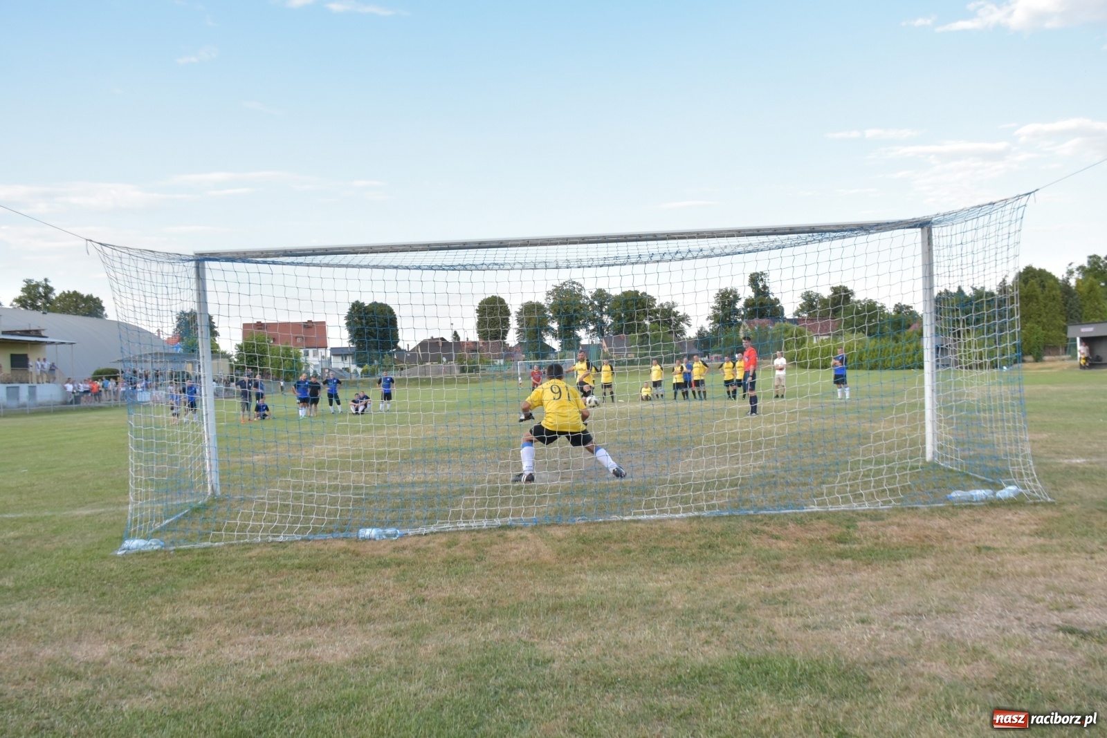 Zdjęcie w galerii na portalu naszraciborz.pl: Oldboje zagrali o Puchar Wójta Krzyżanowic [FOTO] wiadomości z regionu