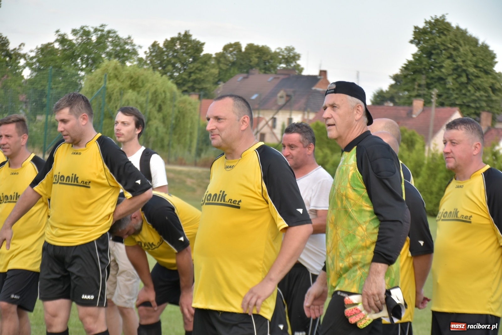 Zdjęcie w galerii na portalu naszraciborz.pl: Oldboje zagrali o Puchar Wójta Krzyżanowic [FOTO] wiadomości z regionu