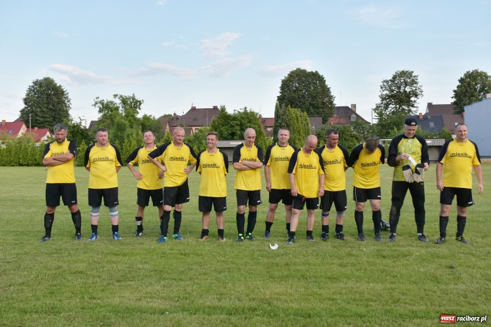 Zdjęcie w galerii na portalu naszraciborz.pl: Oldboje zagrali o Puchar Wójta Krzyżanowic [FOTO] wiadomości z regionu