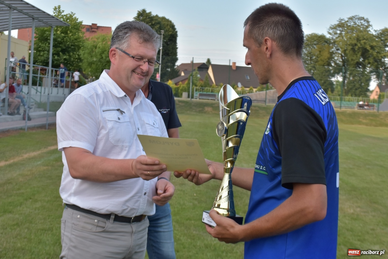 Zdjęcie w galerii na portalu naszraciborz.pl: Oldboje zagrali o Puchar Wójta Krzyżanowic [FOTO] wiadomości z regionu