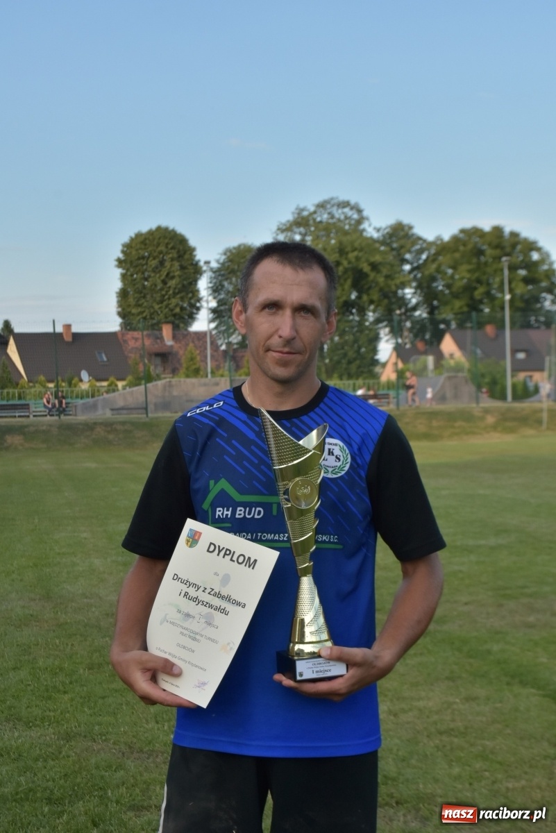 Zdjęcie w galerii na portalu naszraciborz.pl: Oldboje zagrali o Puchar Wójta Krzyżanowic [FOTO] wiadomości z regionu