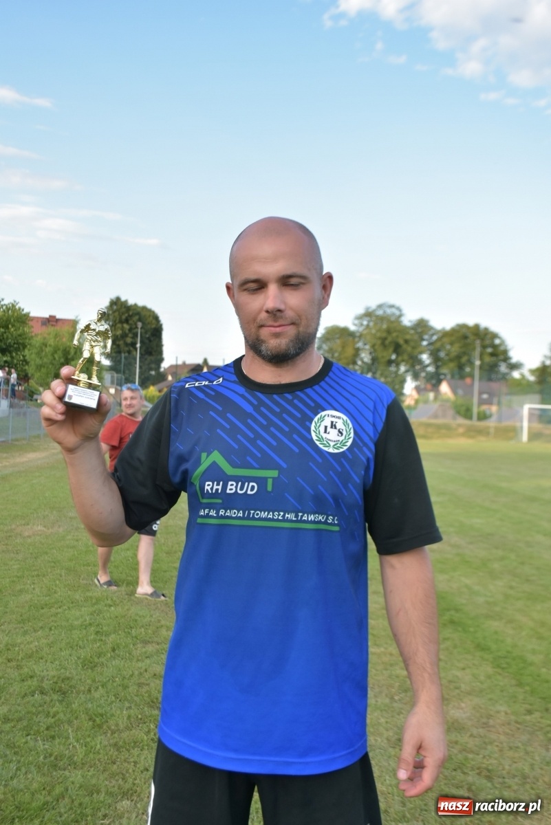 Zdjęcie w galerii na portalu naszraciborz.pl: Oldboje zagrali o Puchar Wójta Krzyżanowic [FOTO] wiadomości z regionu