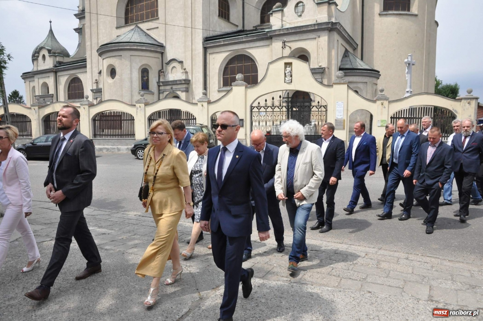 Zdjęcie w galerii na portalu naszraciborz.pl: Radość, łzy i wzruszenie. Strażacy z Krzanowic świętowali 130-lecie i żegnali swojego kapelana [FOTO i WIDEO] wiadomości z regionu